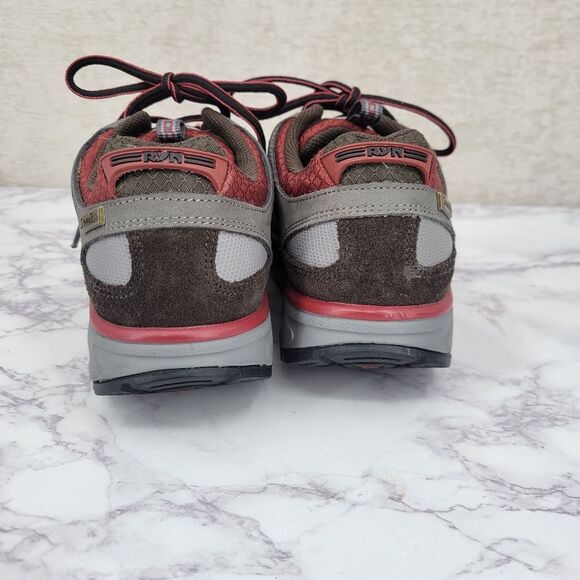Ryn Trail Red Gray Athletic Shoe US Size 6  Korean 235  Hiking Running - Picture 6 of 14